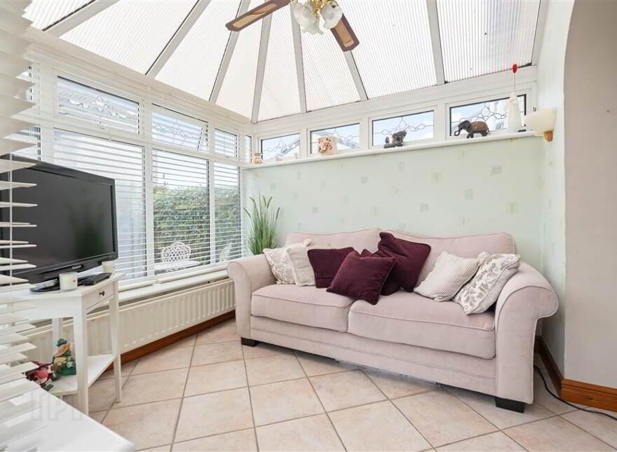 21 Bamber Park, Ballymena, BT43 5HE