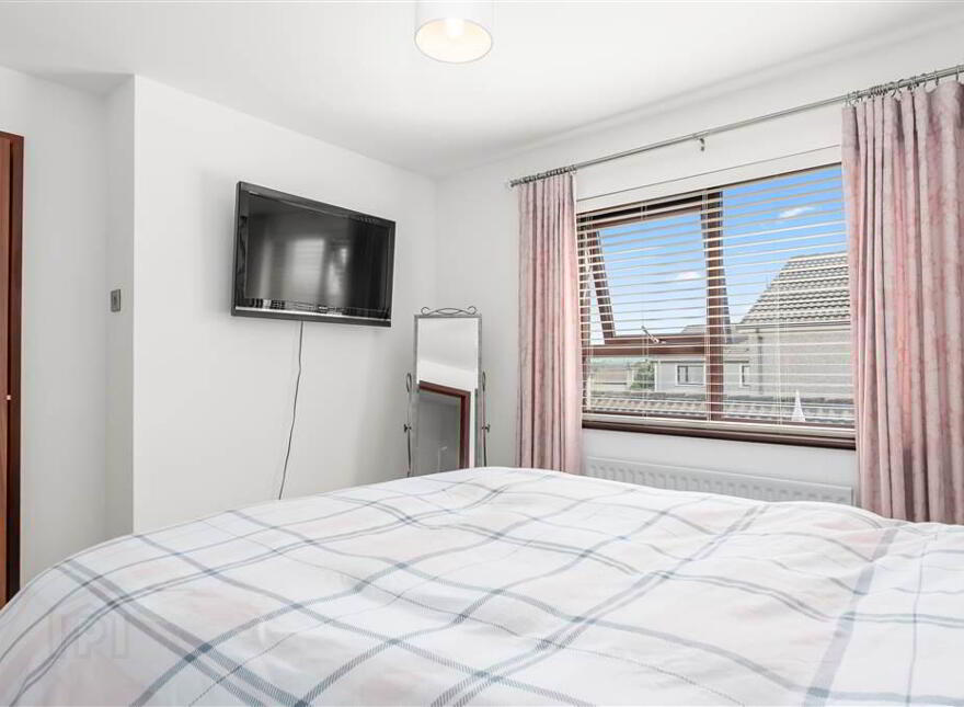 21 Bamber Park, Ballymena, BT43 5HE