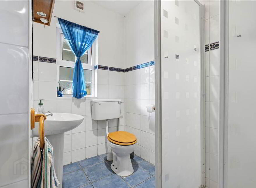 60 Shellinghill Road, Cullybackey, BT42 1NR