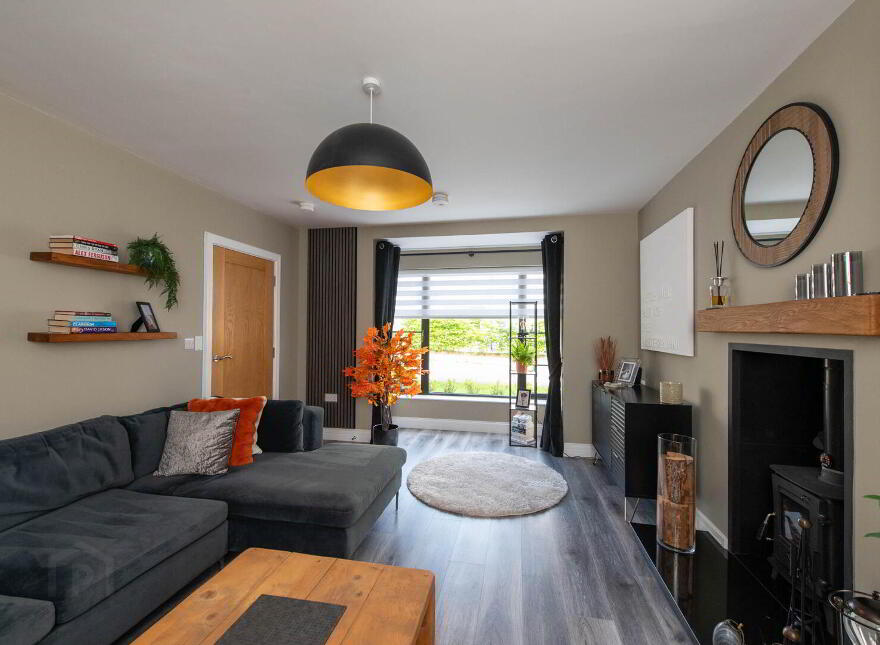 40 Chantry Gardens, Greenisland, Carrickfergus, BT38 8GE