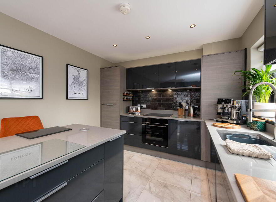 40 Chantry Gardens, Greenisland, Carrickfergus, BT38 8GE