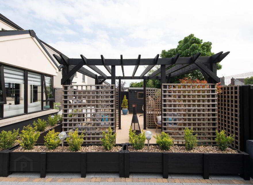 40 Chantry Gardens, Greenisland, Carrickfergus, BT38 8GE