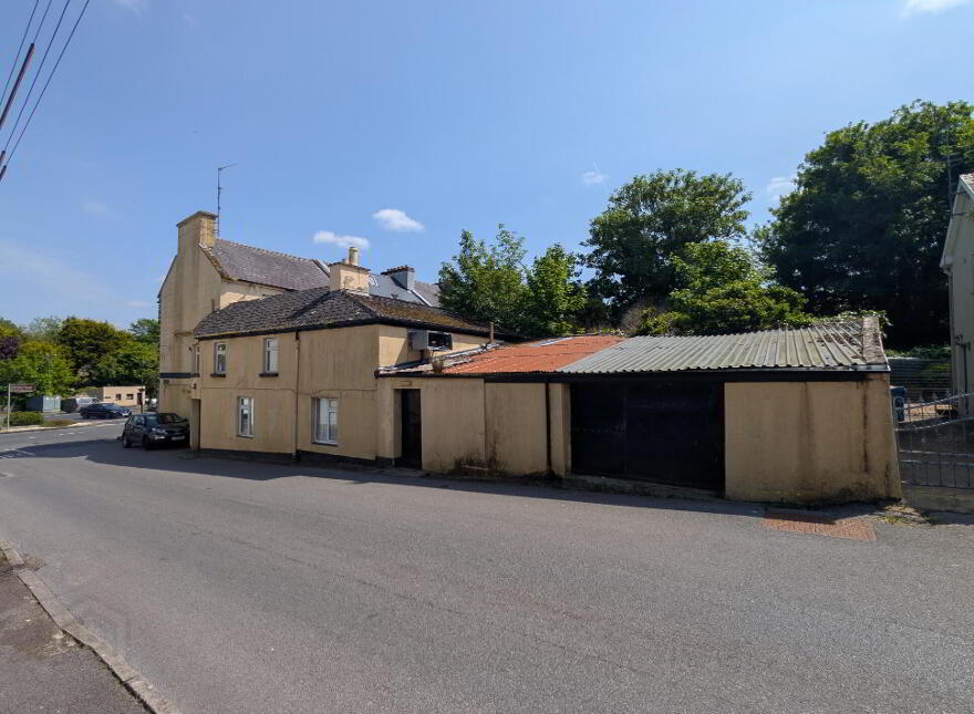 Quinns Bar, Main Street, Swinford, F12AE44