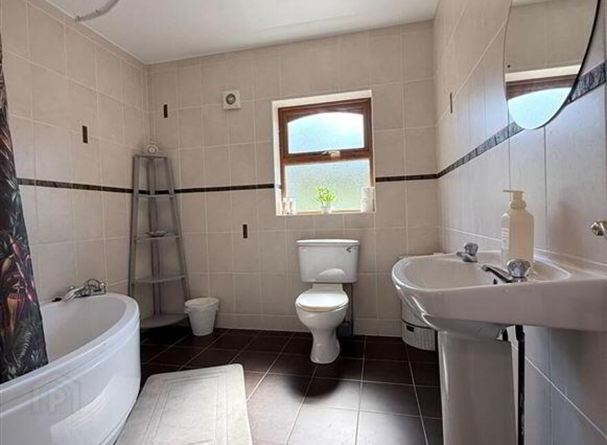Tonregee, Ballaghaderreen, F45C447