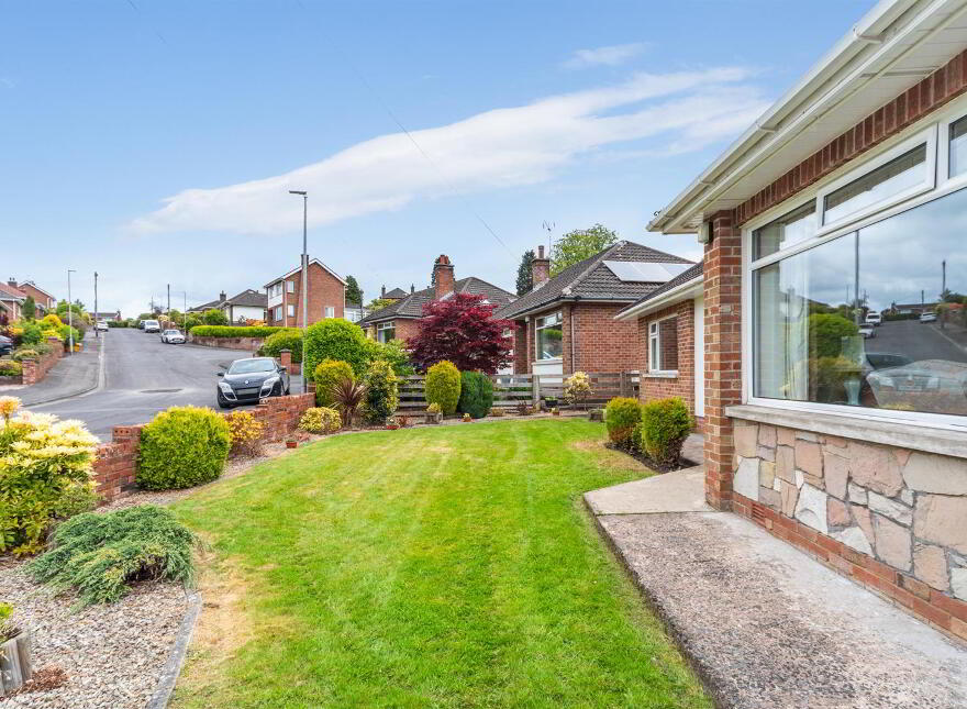 12 Finchley Park, Belfast, BT4 2HZ