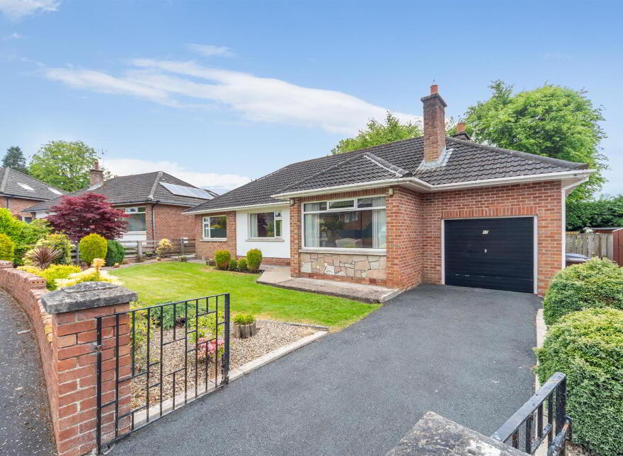 12 Finchley Park, Belfast, BT4 2HZ