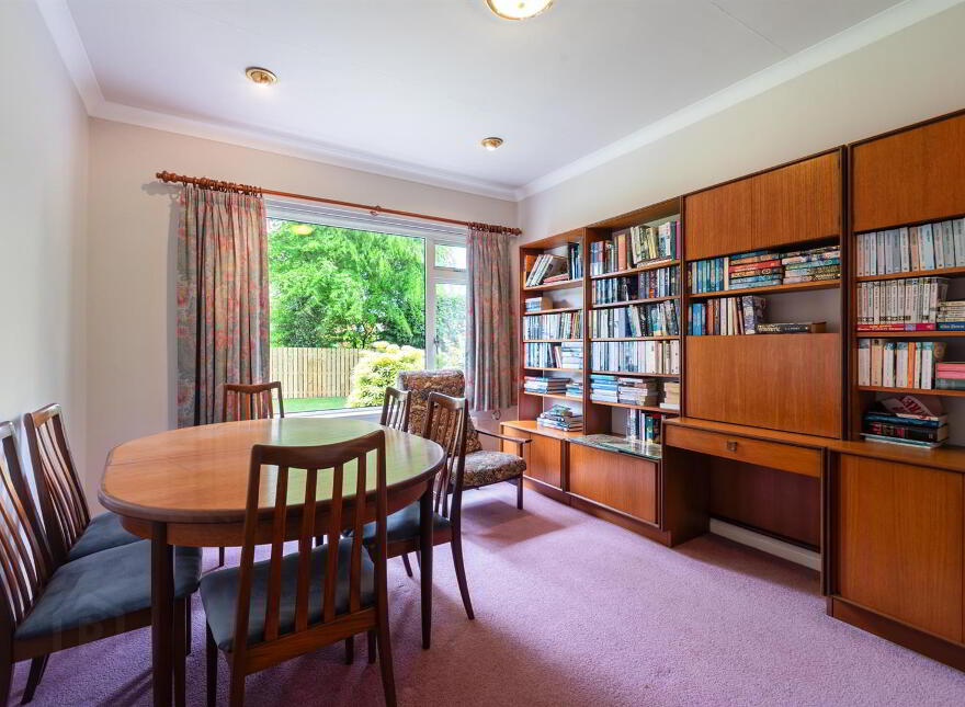 12 Finchley Park, Belfast, BT4 2HZ