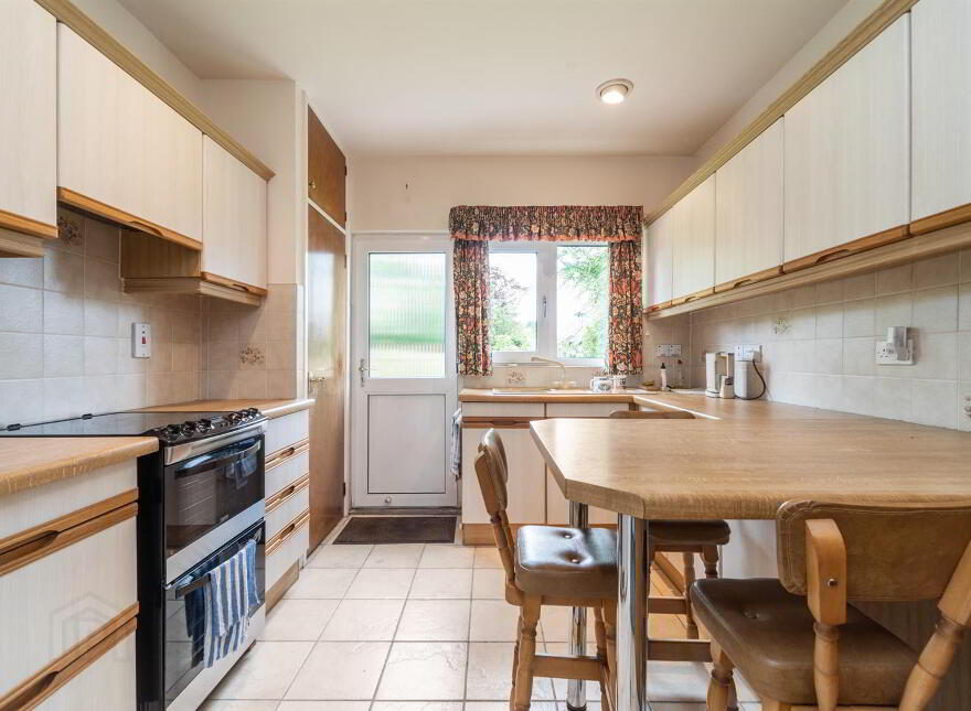 12 Finchley Park, Belfast, BT4 2HZ