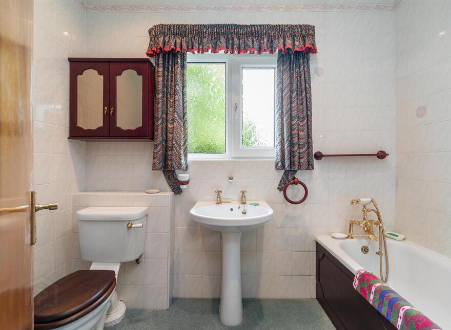 12 Finchley Park, Belfast, BT4 2HZ