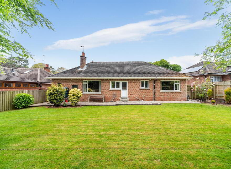 12 Finchley Park, Belfast, BT4 2HZ