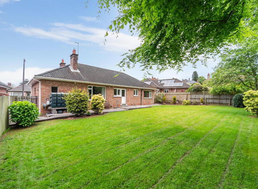 12 Finchley Park, Belfast, BT4 2HZ