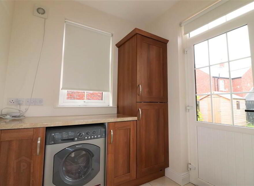 2 Breton Way, Lisburn, BT28 3ZF