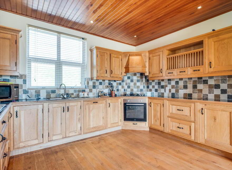 30 Lough Eyes Road, Lisbellaw, BT94 5FP