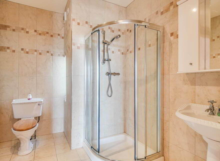 30 Lough Eyes Road, Lisbellaw, BT94 5FP