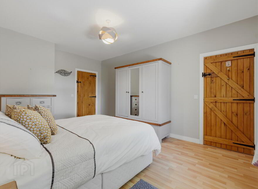 Gurteenmore, Ballynastangford, F12W6F8