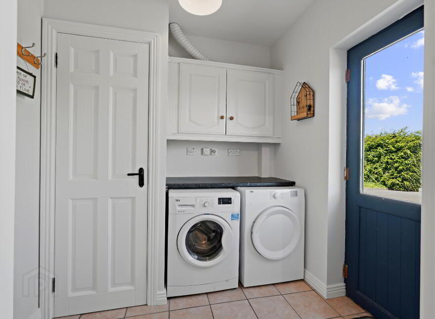 Gurteenmore, Ballynastangford, F12W6F8