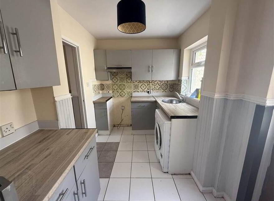 39 Springfield Avenue, Belfast, BT12 7BA