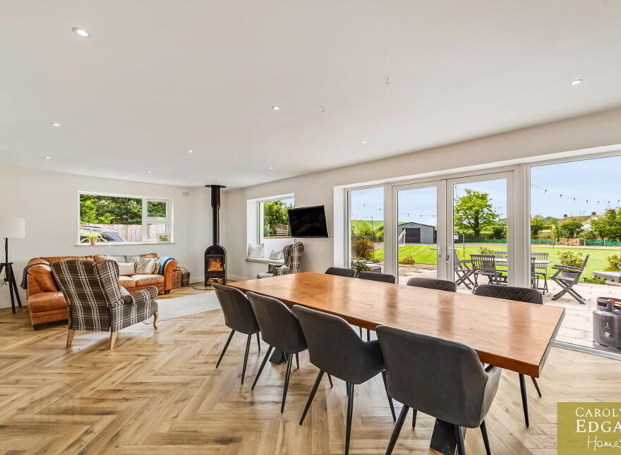 52 Ballygowan Road, Saintfield, Ballynahinch, BT24 7HP
