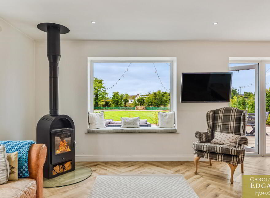 52 Ballygowan Road, Saintfield, Ballynahinch, BT24 7HP