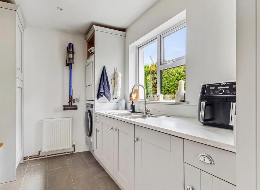 52 Ballygowan Road, Saintfield, Ballynahinch, BT24 7HP