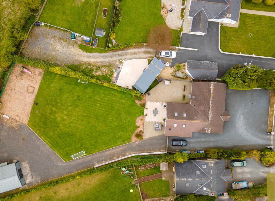 52 Ballygowan Road, Saintfield, Ballynahinch, BT24 7HP