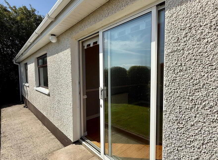 34 Castlecat Road, Bushmills, BT57 8QY