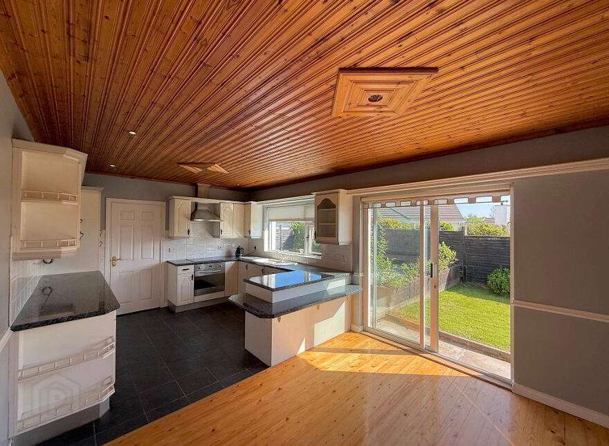 34 Castlecat Road, Bushmills, BT57 8QY
