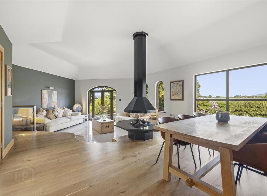 25 Caherty Road, Broughshane, BT42 4QA