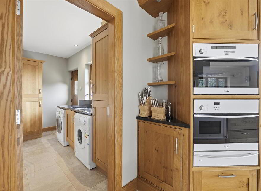 25 Caherty Road, Broughshane, BT42 4QA