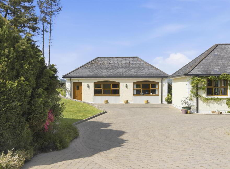 25 Caherty Road, Broughshane, BT42 4QA