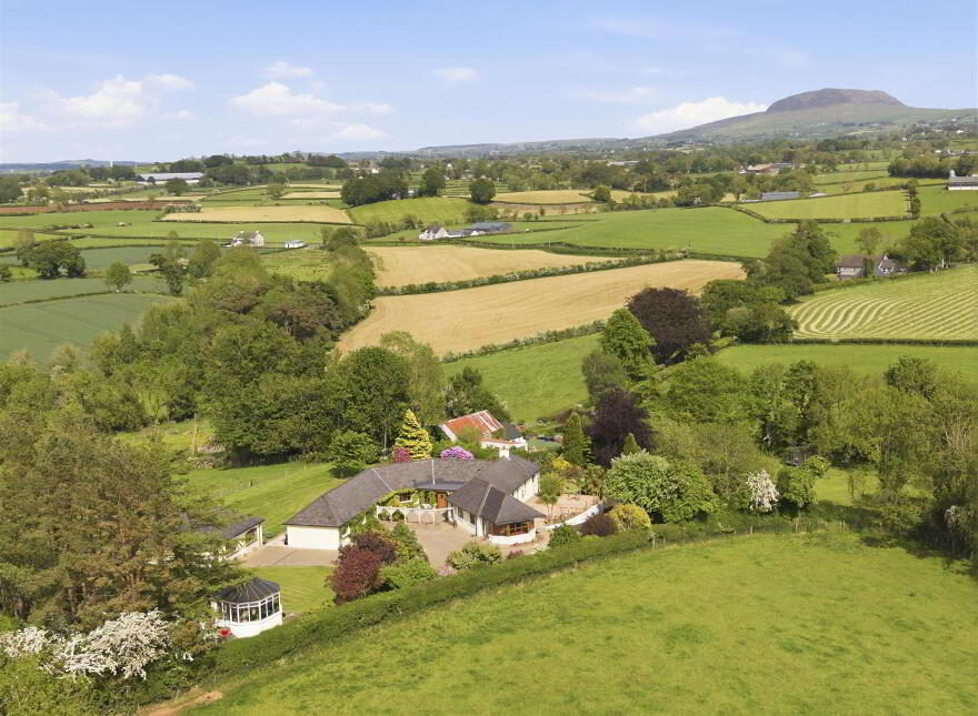 25 Caherty Road, Broughshane, BT42 4QA