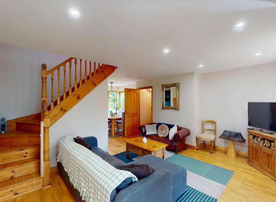 12 The Lodges, Cornadarragh, Belturbet, H14WY26