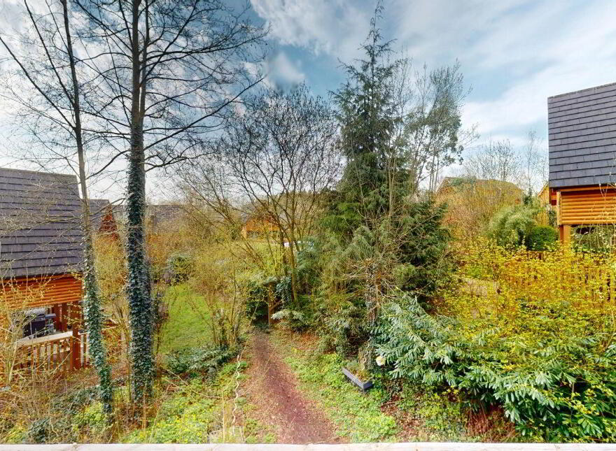 12 The Lodges, Cornadarragh, Belturbet, H14WY26