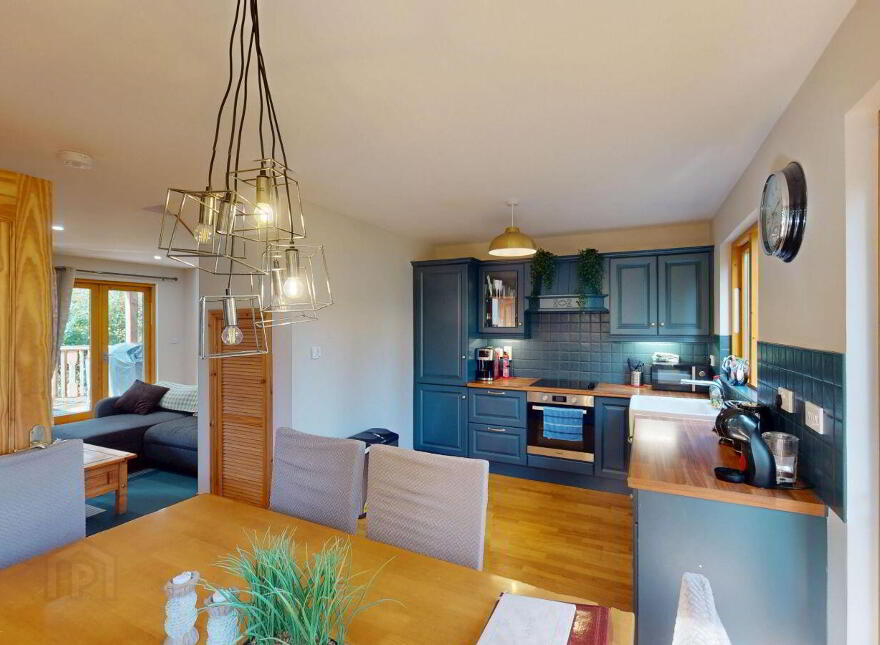12 The Lodges, Cornadarragh, Belturbet, H14WY26