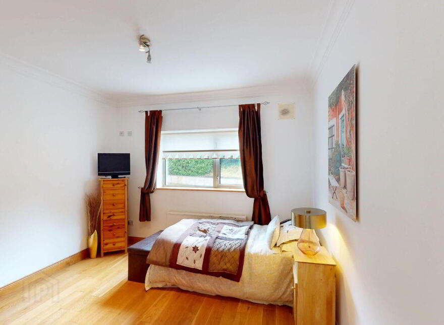 3 Naughan, Belturbet, H14Y726