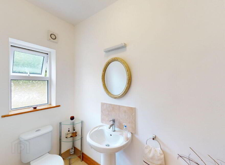 3 Naughan, Belturbet, H14Y726