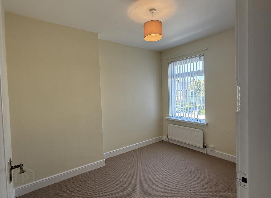 72 Scrabo Road, Newtownards, BT23 4NW