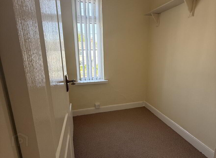 72 Scrabo Road, Newtownards, BT23 4NW