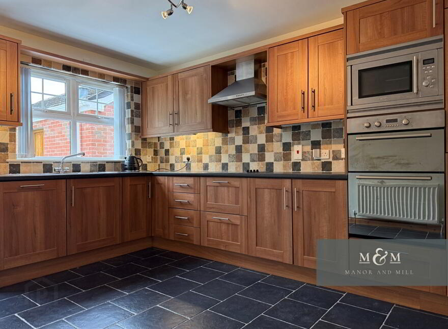 13 Wentworth Green, Portadown, BT62 3WG