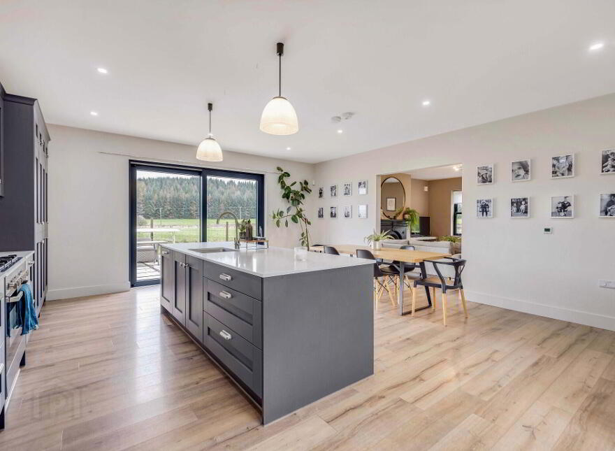 Coolnalitteragh, Cloverhill, H14KH60