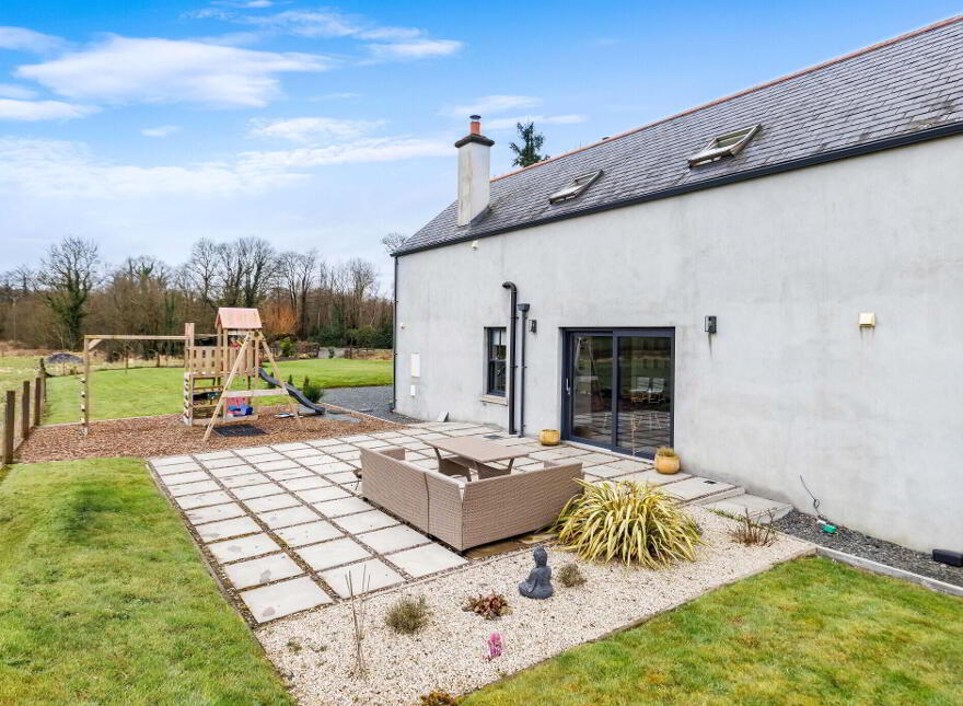 Coolnalitteragh, Cloverhill, H14KH60