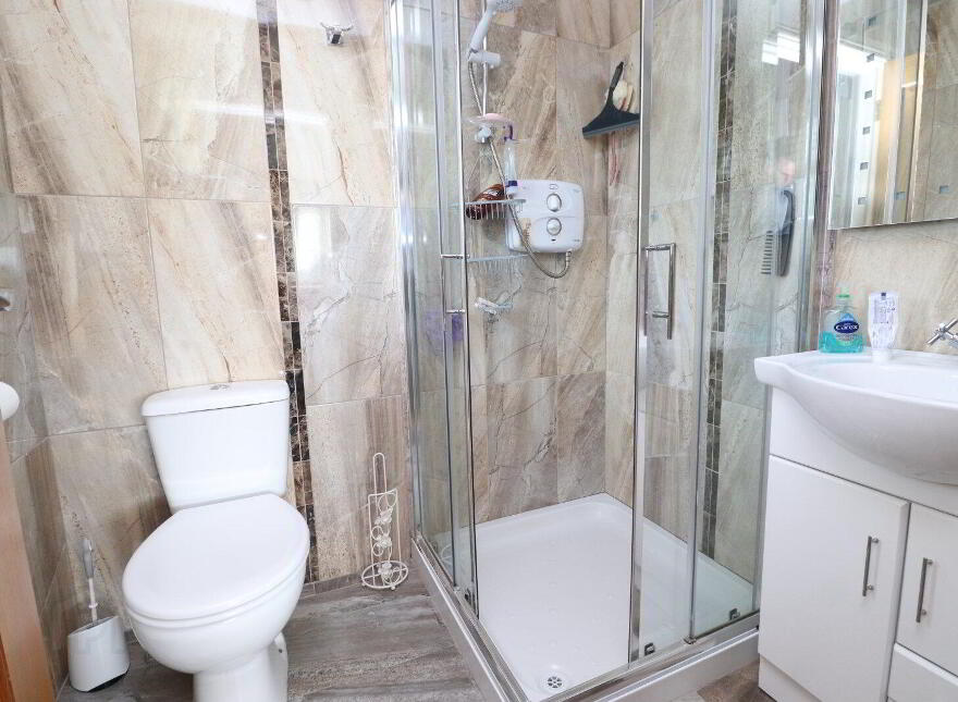 The Grove, Ballyheelan, Ballyheelan, A82N9F3