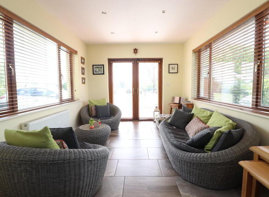 The Grove, Ballyheelan, Ballyheelan, A82N9F3