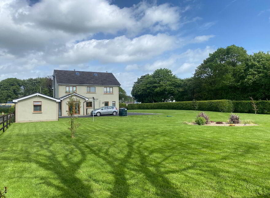 The Grove, Ballyheelan, Ballyheelan, A82N9F3