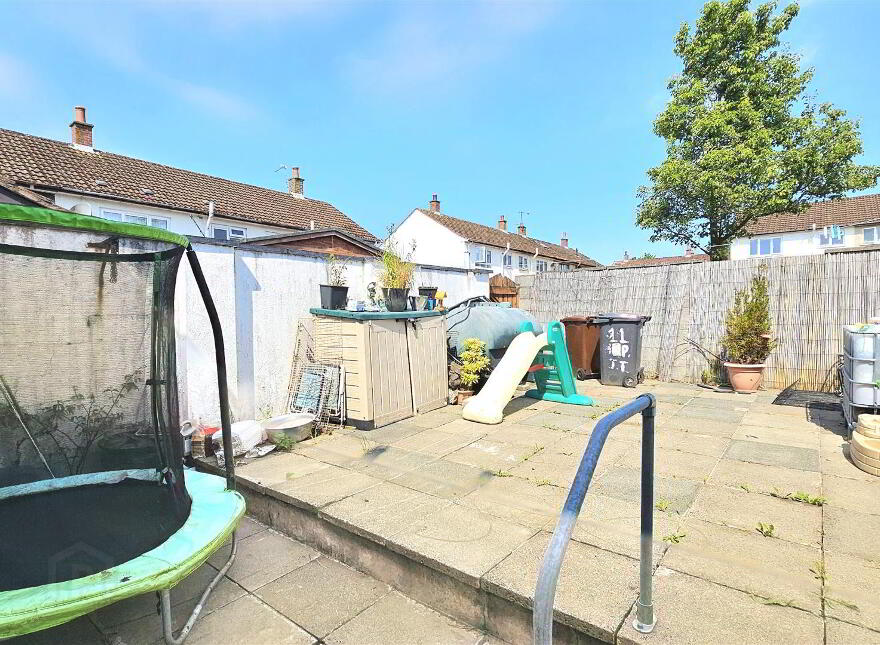 11 Blackthorn Park, Carrickfergus, BT38 8ER