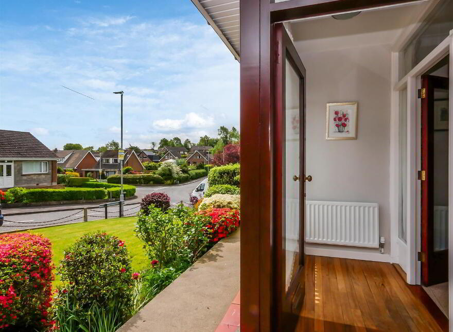 4 Blenheim Park, Saintfield Road, Carryduff, Belfast, BT8 8NN
