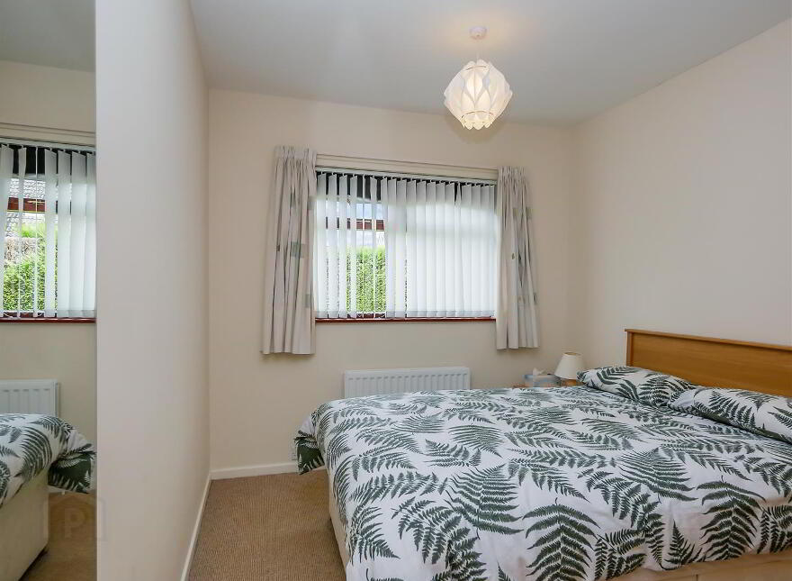 4 Blenheim Park, Saintfield Road, Carryduff, Belfast, BT8 8NN