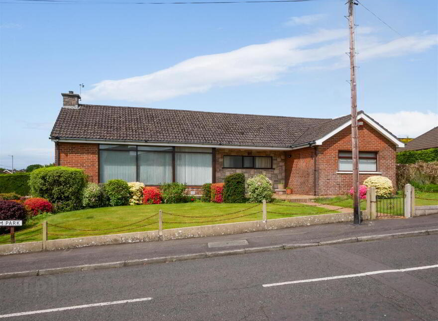 4 Blenheim Park, Saintfield Road, Carryduff, Belfast, BT8 8NN