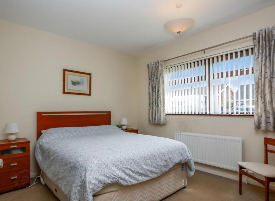 4 Blenheim Park, Saintfield Road, Carryduff, Belfast, BT8 8NN