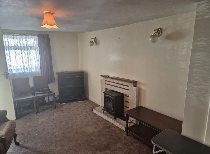 7 Commons Road, Farranree, Farranree, T23W7E5
